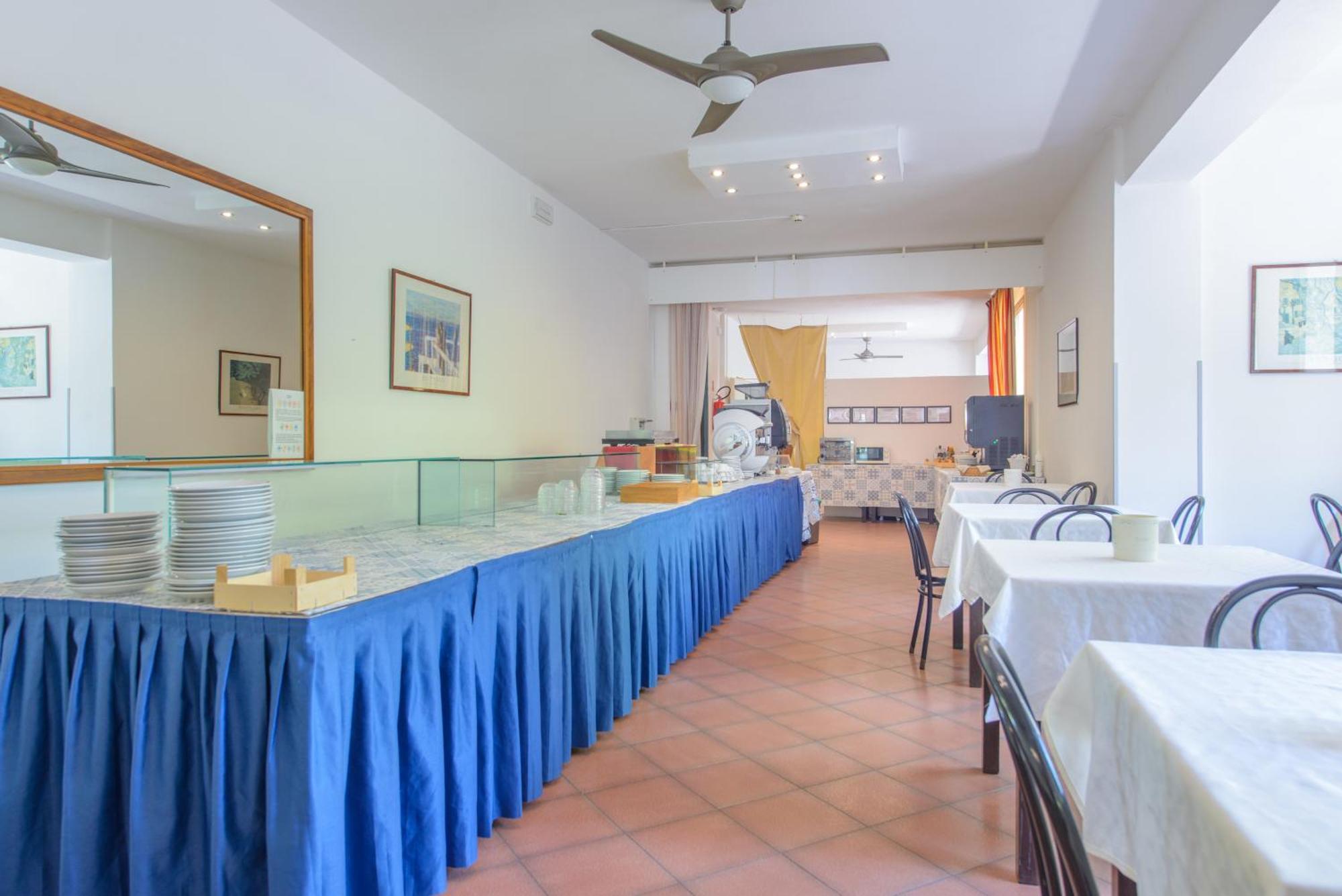 Hotel Avana Mare Rimini Bagian luar foto