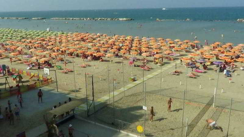 Hotel Avana Mare Rimini Bagian luar foto